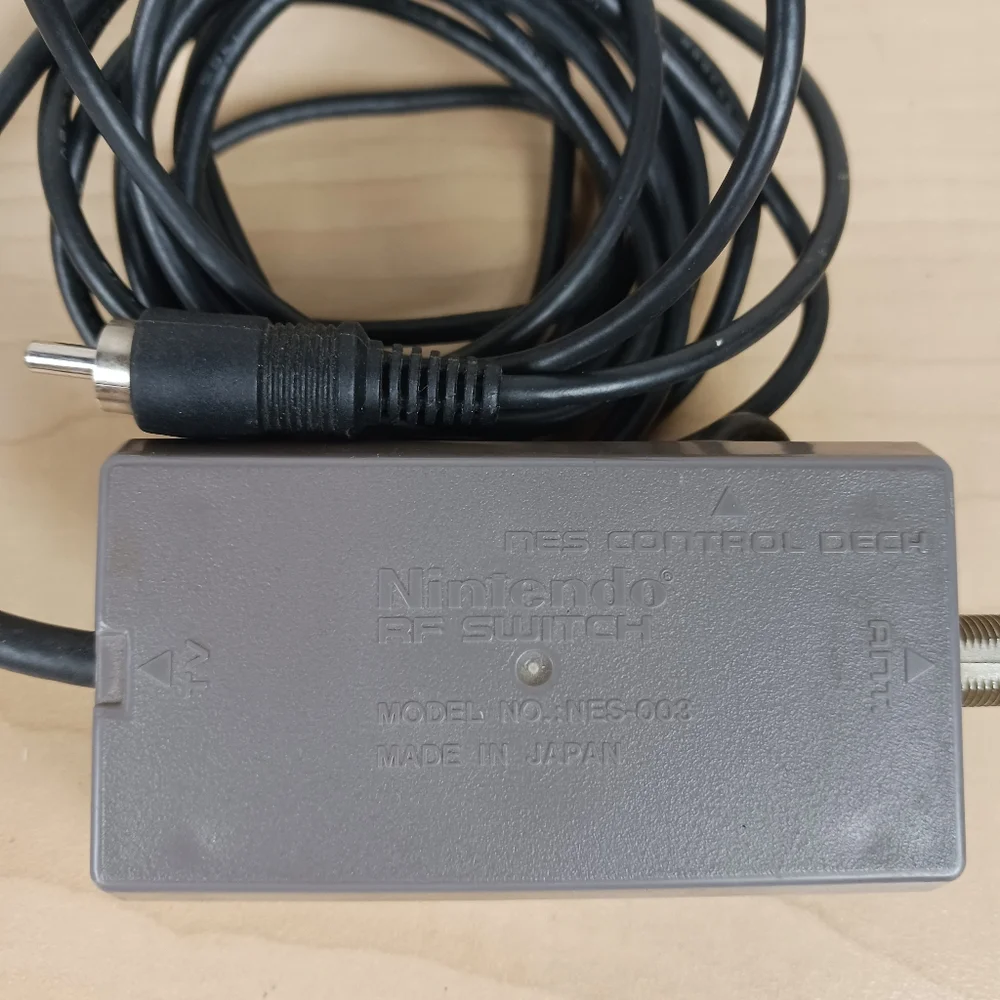 Genuine Nintendo NES RF AV Cable Adapter Switch SNES NES-003 Official OEM‎